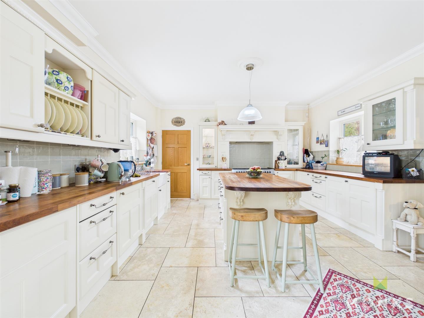 19 Baytree Close, Oswestry, SY11 3QQ For Sale